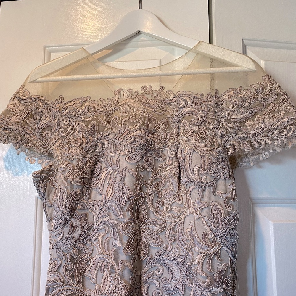 NWT Tadashi Shoji Lola Dress Size 10
